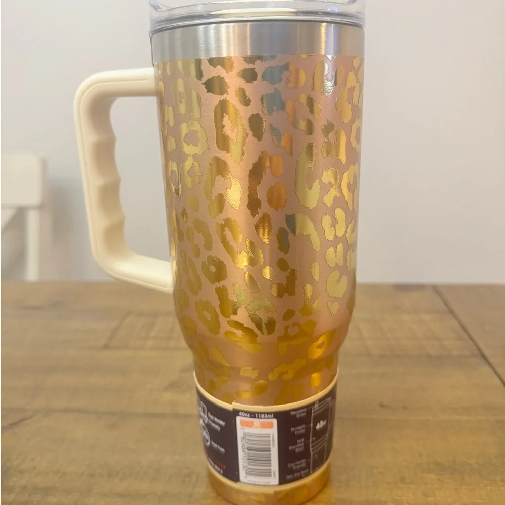 Yukon Outfitters x Buc-ee’s 40oz Fit Forty Tumbler – Leopard Print w/ Handle - Picture 2 of 4